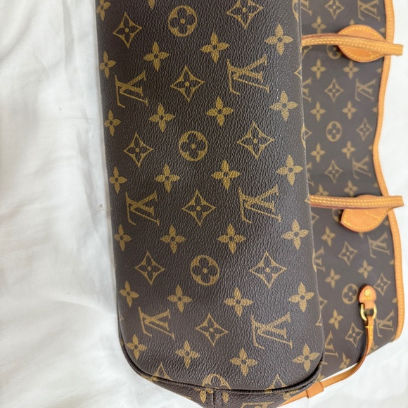 Louis Vuitton Neverfull MM - Picture 12 of 12